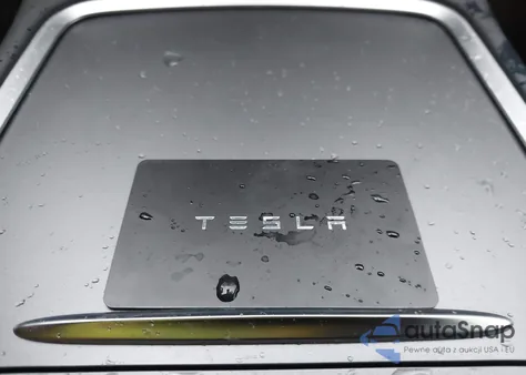 2022 Tesla Model Y Long Range Dual Motor All-Wheel Drive from USA, damaged, VIN 7SAYGDEE0NF555200